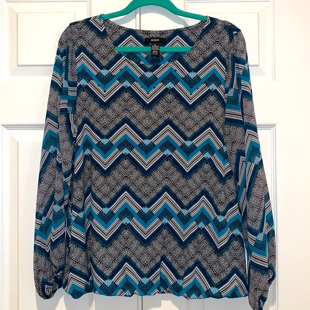 Alfani Blouse size Large
